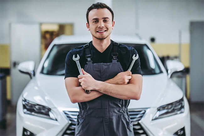 Mechanik samochody osobowe i dostawcze, diagnostyka pojazdów